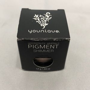 Younique Moodstruck Minerals Pigment Shimmer